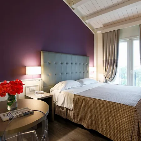 Hotel Savoia Regency 4*