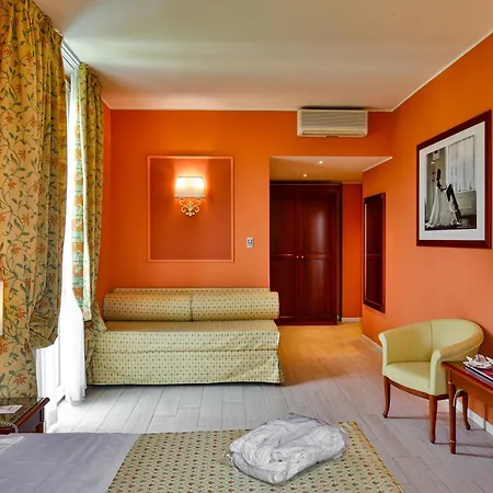 Savoia Regency Hotel